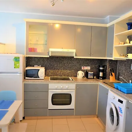 Charming Small In For Up To 3 Paphos
